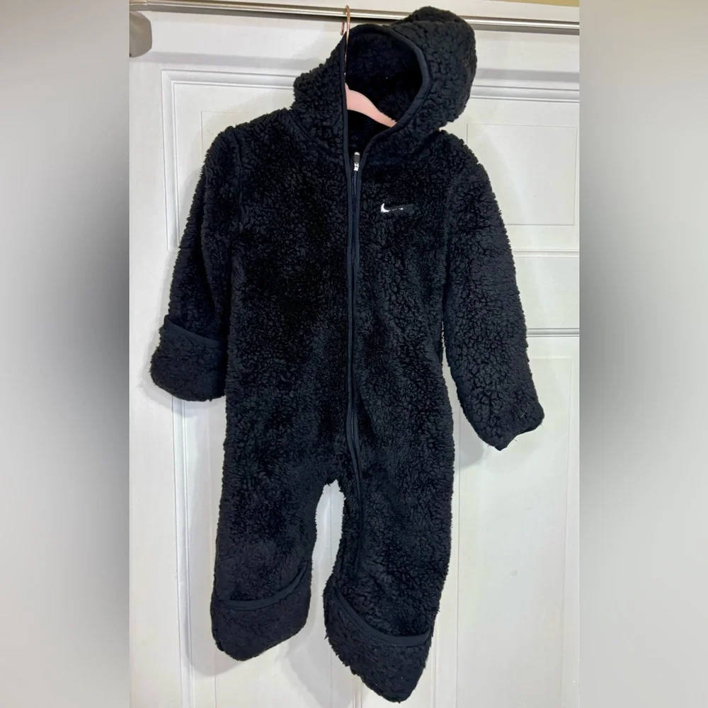 Nike Baby Boys 9M Hoodie Bunting Snowsuit Plush Fleece Black Infant